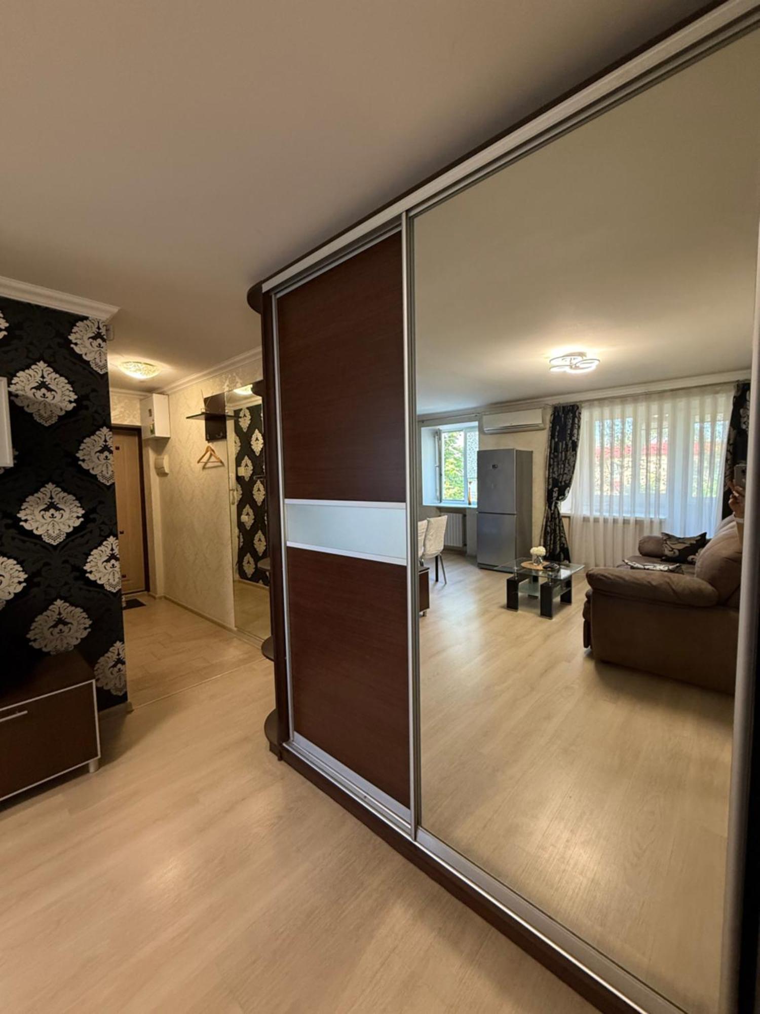 Apartment On Nauki Avenue 102 Dnipro Bagian luar foto