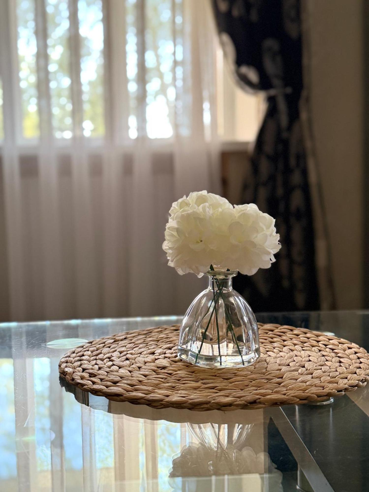 Apartment On Nauki Avenue 102 Dnipro Bagian luar foto